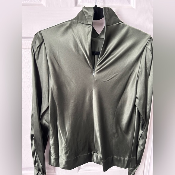 DKNY Silk blouse Size 4 - Picture 3 of 5